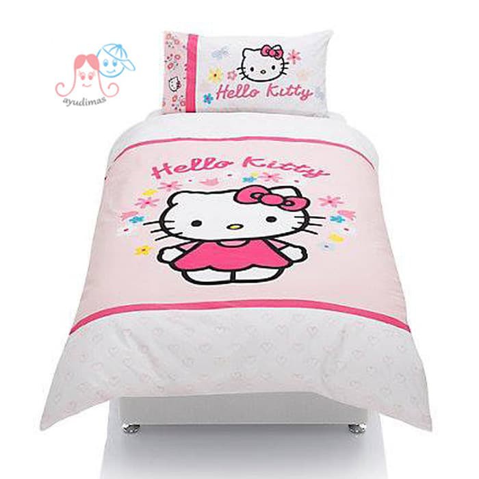 Hello Kitty Bedding Set / selimut / bedcover / sarung bantal