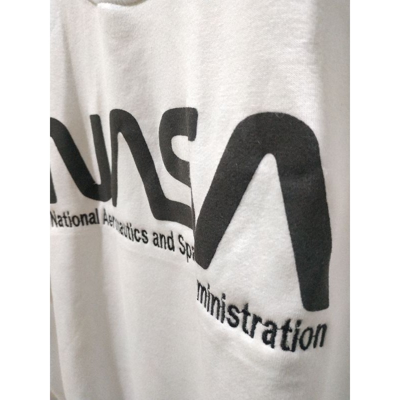 Sweater Crewneck H&amp;M Hnm Nasa White Putih Unisex Full Tag Free Paper Bag