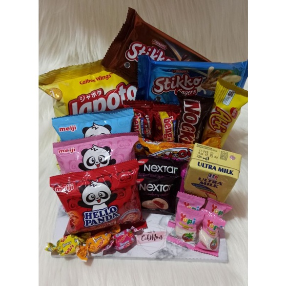 

Snack Tower/Snack Tower Birthday/Snack Tower Ultah/Snack Tower Ulang Tahun/ Snack Ultah