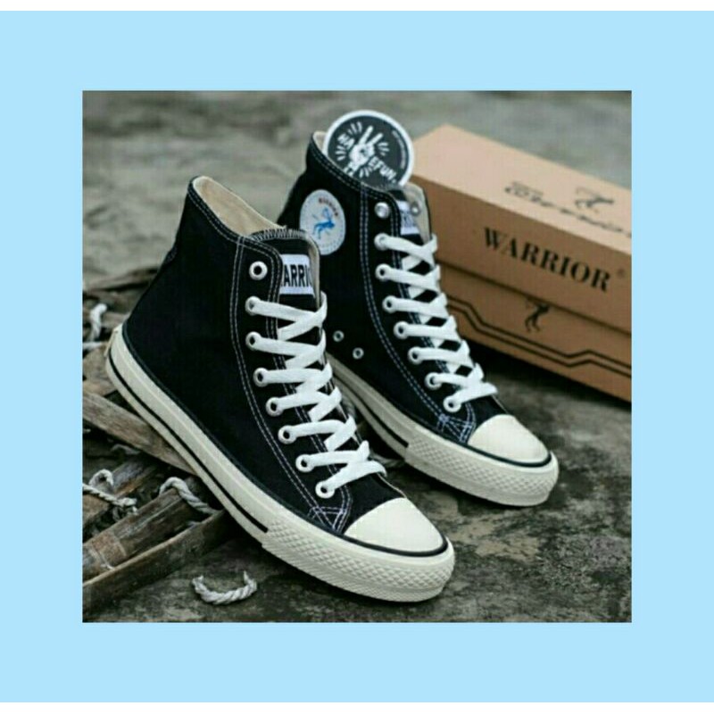 SEPATU WARIOR SPARTA HC HITAM/PUTIH