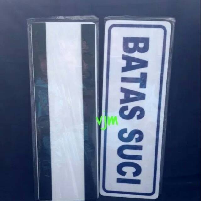 

Plat acrylic tulisan batas suci, sign label akrilik