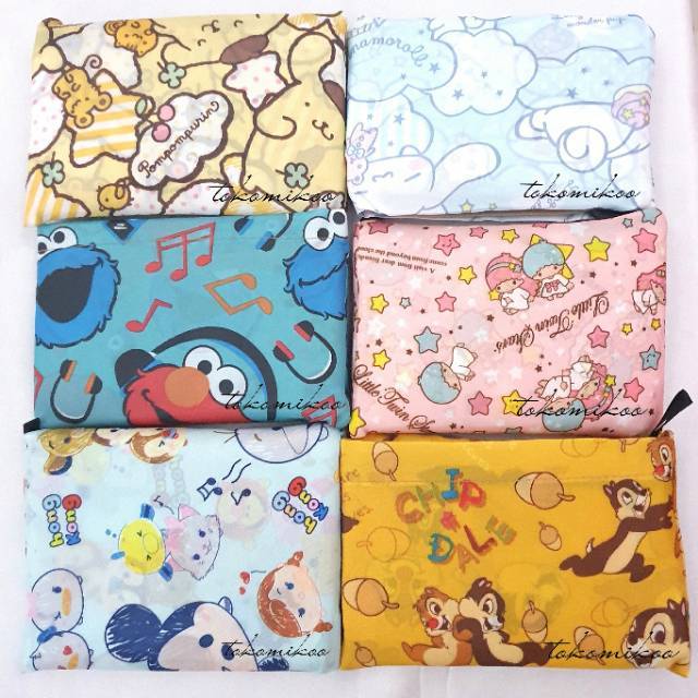 Tas belanja lipat / folding bag Snoopy Mickey Minnie Cinnamoroll Stitch Pompompurin Tsum