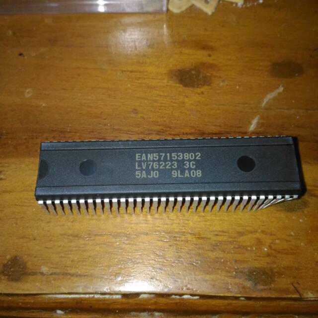 IC TV LG SLIM ORI LV76223 3C ori terbukti