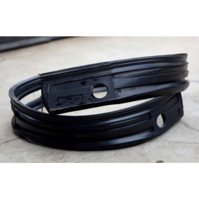 Karet ganjel Frame kaca hardtop / Prim kaca hardtop 2F