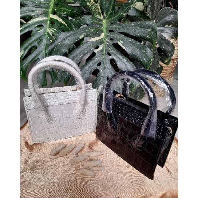 Maya - Satchel Faux Croco Slingbag & Top Handle Bag