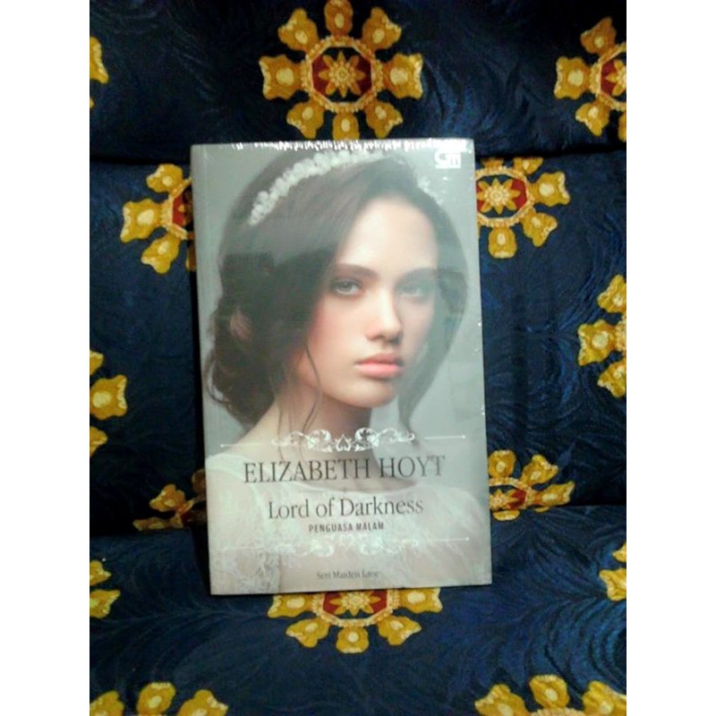 Lord of Darkness by Elizabeth Hoyt