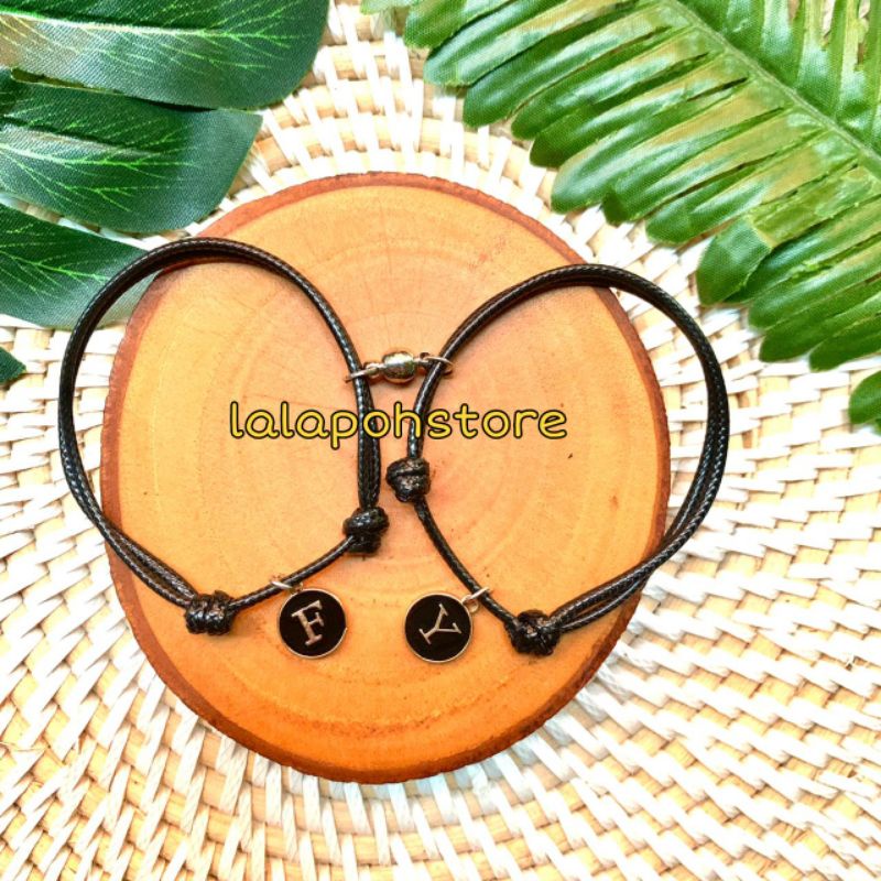 GELANG COUPLE MAGNET INISIAL HURUF EPOXY