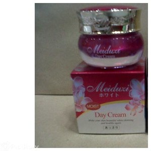 MEIDUZI Day Cream kemasan lama ( huruf m ) / meiduzi logo m