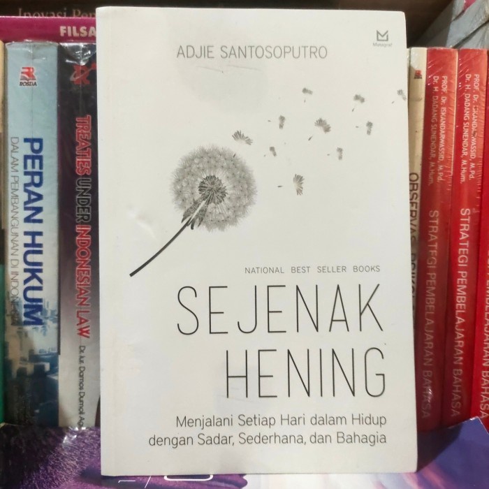 buku sejenak hening oleh adjie SantosoPutro