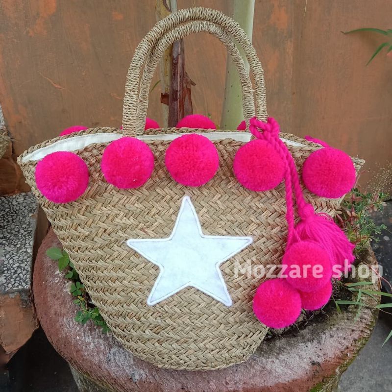 tas anyaman mendong bali handmade rotan pompom bintang tas etnik pantai