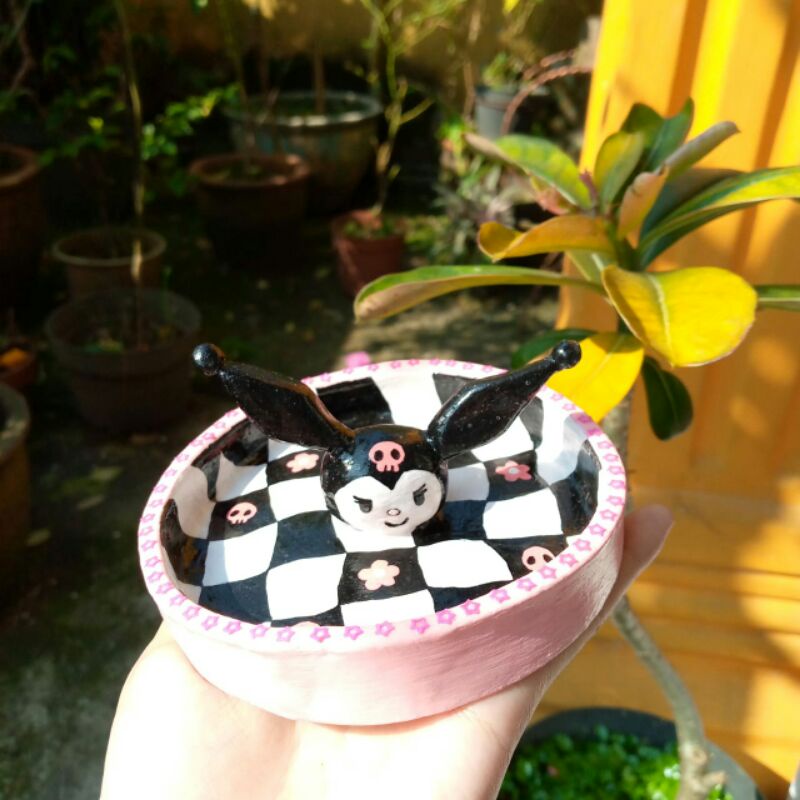 CLAY TRINKET (KUROMI RINGS HOLDER)