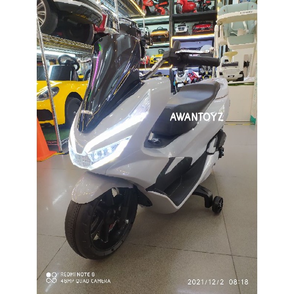 Motor Aki Anak PCX Grey