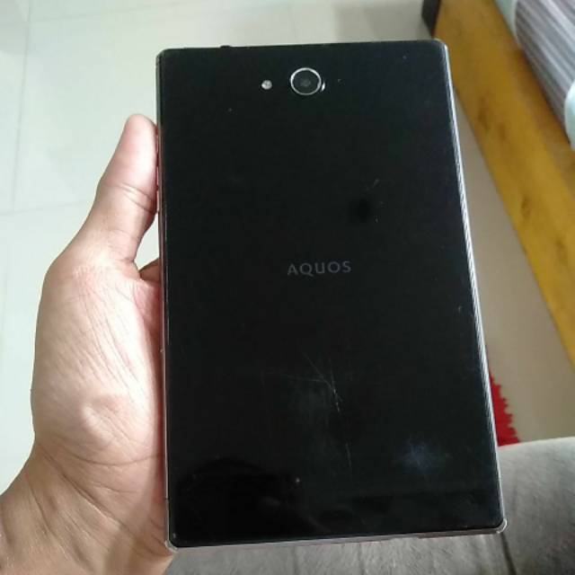 SHARP AQUOS PAD SH-05G