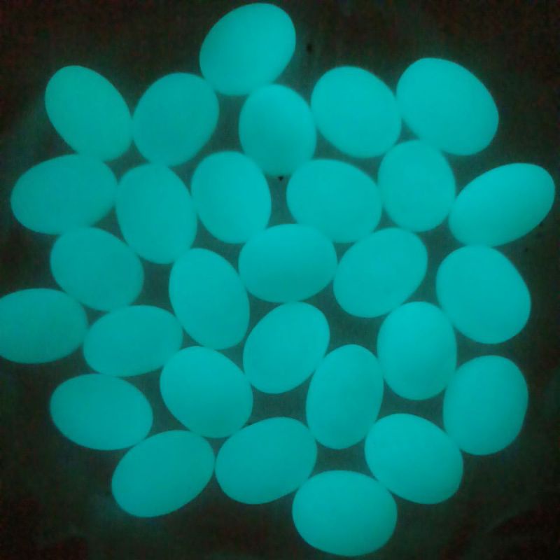 Batu fosfor natural alam bisa menyala dalam gelap