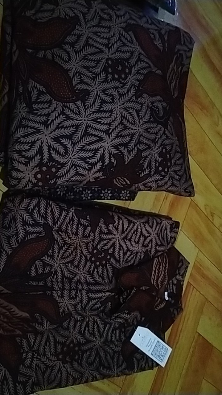 Seragam Keluarga Lebaran 2021 Terbaru Batik Couple Sarimbit