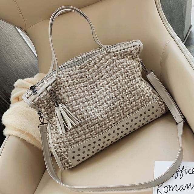 TAS WANITA WOOLEN STUDED IMPORT BIG ZL1280