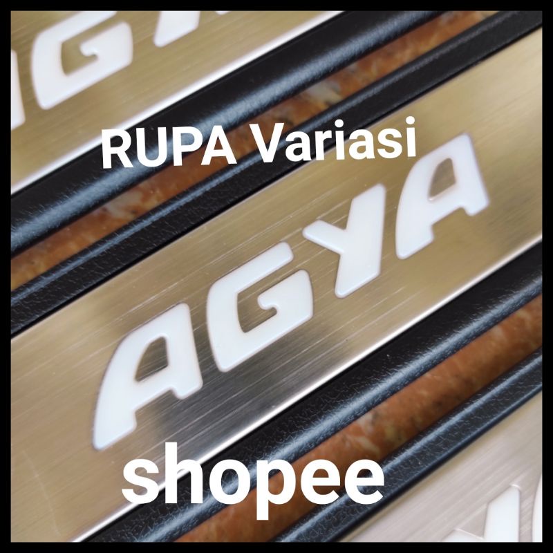 sill plate  silplate pijakan injakan samping pintu toyota agya / wigo lampu led biru