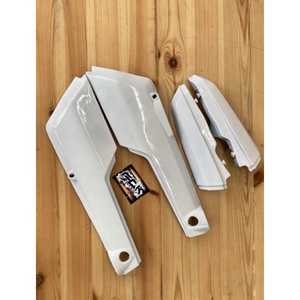 Cover body sett depan belakang Honda win warna putih