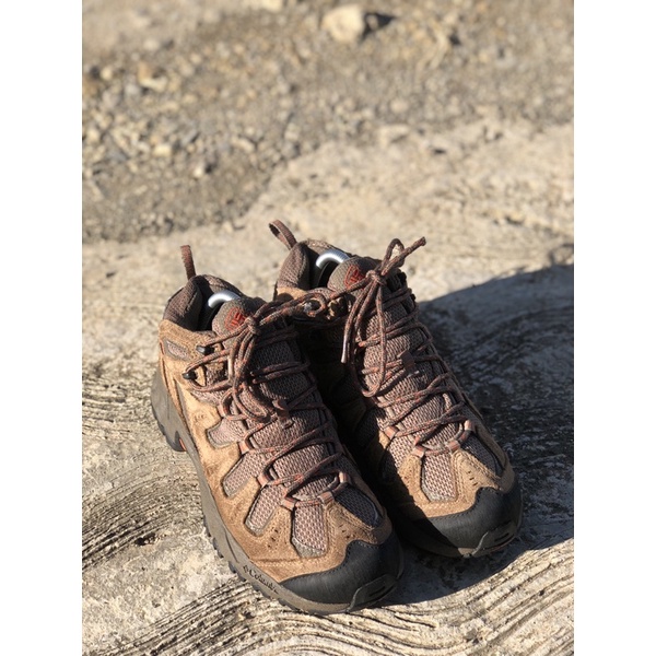 Sepatu gunung second original columbia