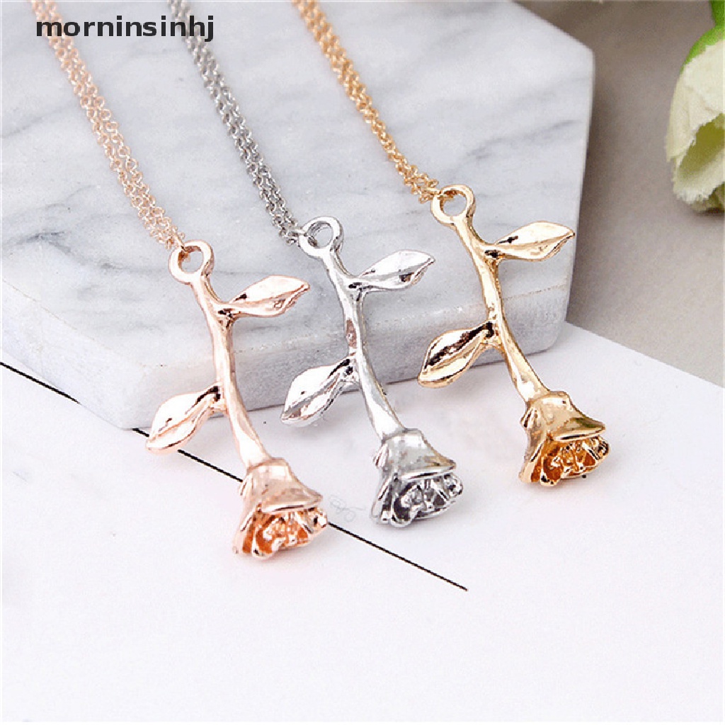 Mor Kalung Rantai Dengan Liontin Bunga Mawar Warna Rose Gold Silver Untuk Wanita