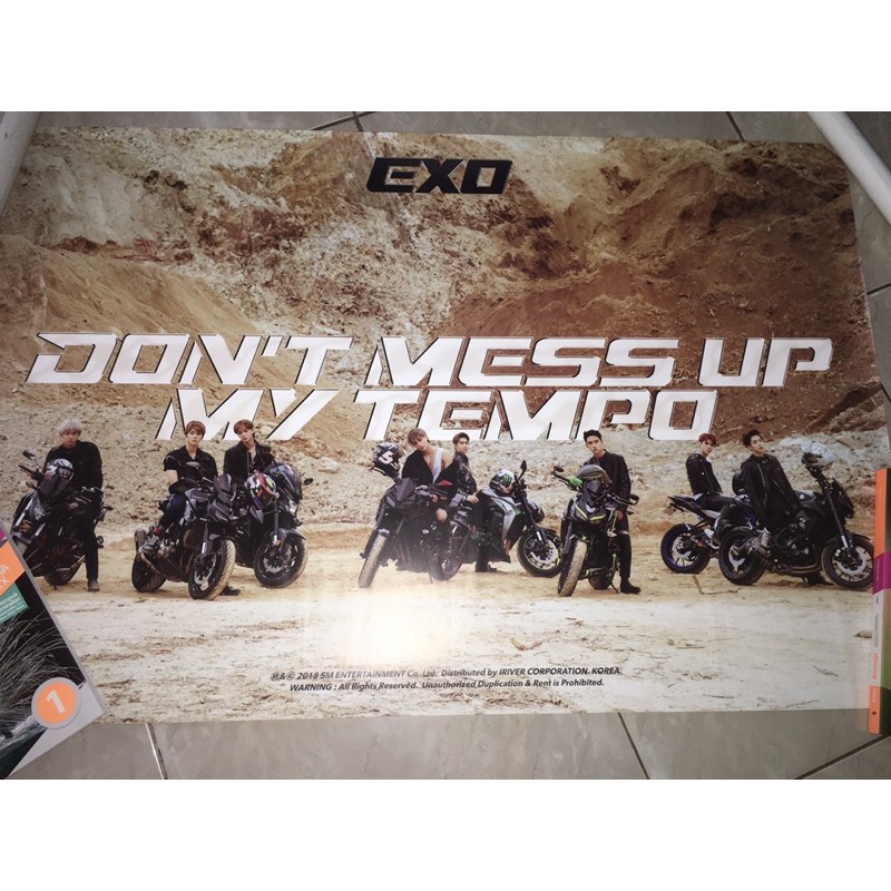 EXO POSTER DMUMT
