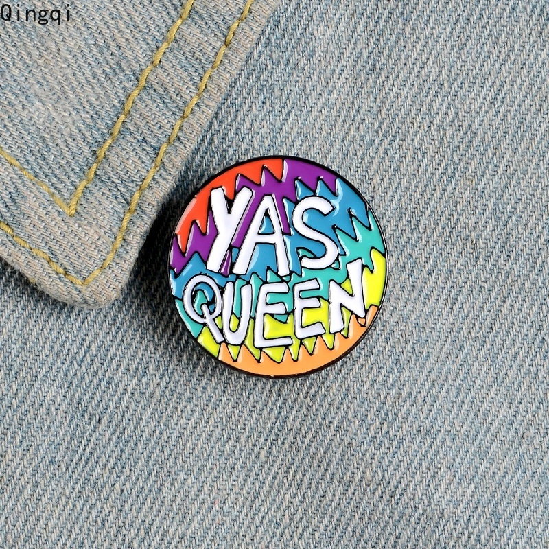 Bros Pin Enamel Desain Kutipan Yas Queen Warna Pelangi Untuk Hadiah