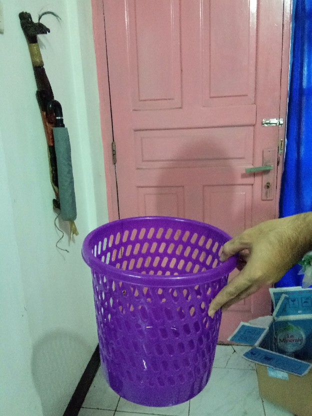 Keranjang Sampah Plastik / Tempat Sampah 10 Liter Size L