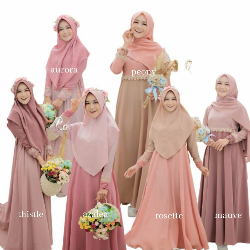 Raqumi Dress by Mozbue