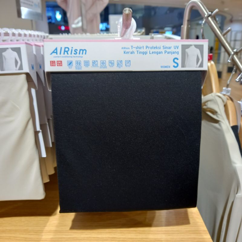 UNIQLO AIRSM ORIGINAL Blouse Silk Satin Spandex Polos SALE GARANSI TERMURAH BEIGE KHAKI NAVY