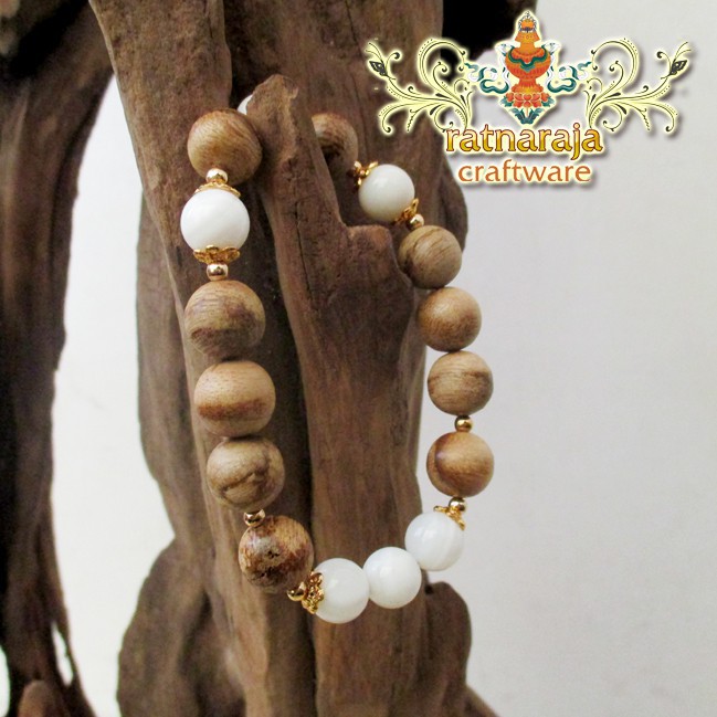 Gelang Gaharu Aquilaria Filaria 10 mm with White Shell Combination