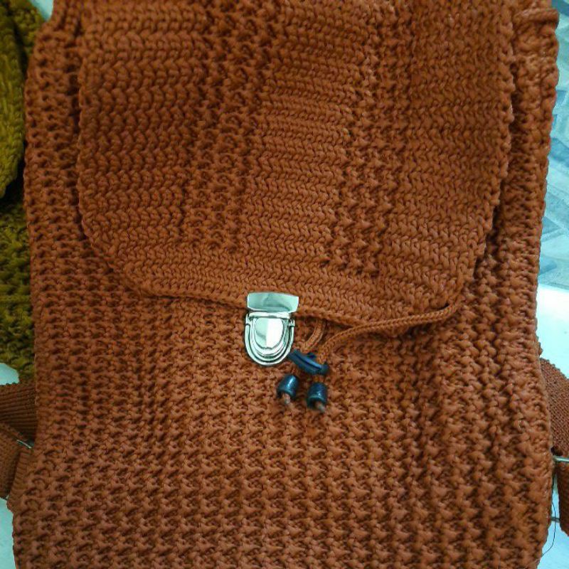 Aneka Tas Rajut