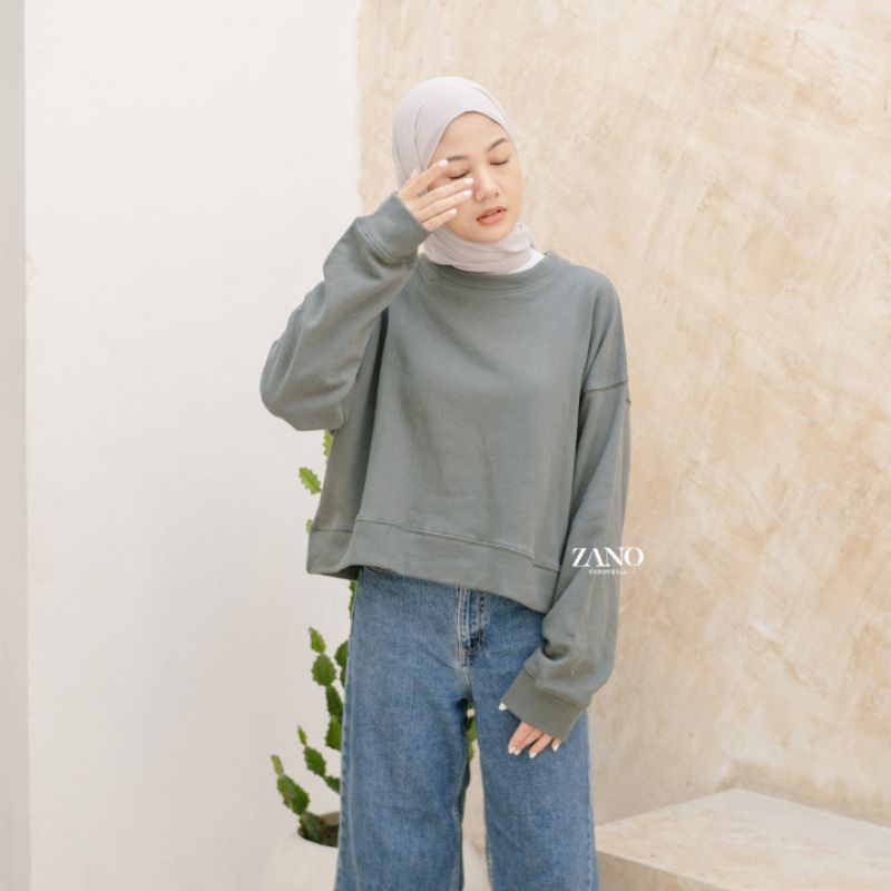 ZANO BASICS Sweater Crop Kalita