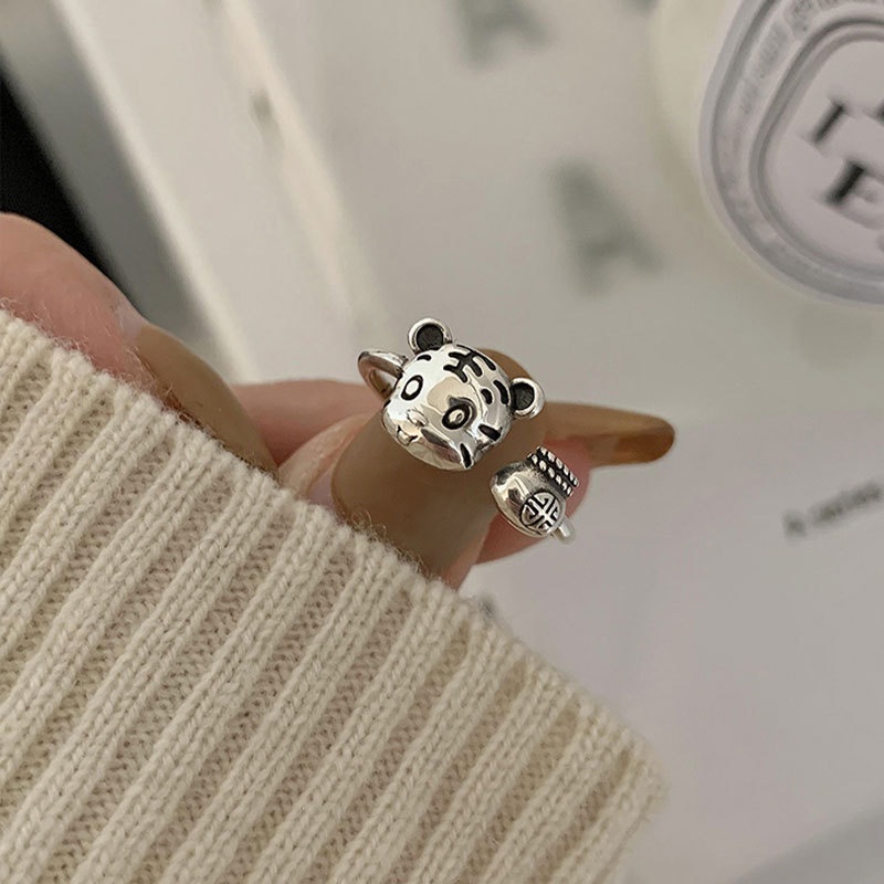 Cincin Bentuk Harimau Gaya Retro