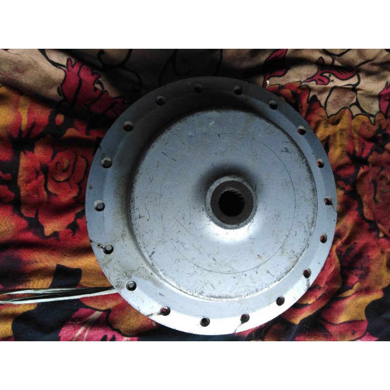 TROMOL BELAKANG SUZUKI SPIN 125 SKYDRIVE SKYWAVE AS GIGI 20  ORIGINAL MOTOR