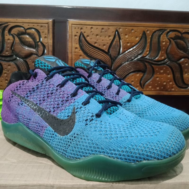 kobe 11 rainbow