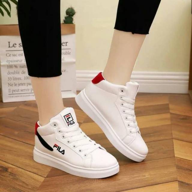 Sepatu cewek Fila Sepatu Wanita Casual