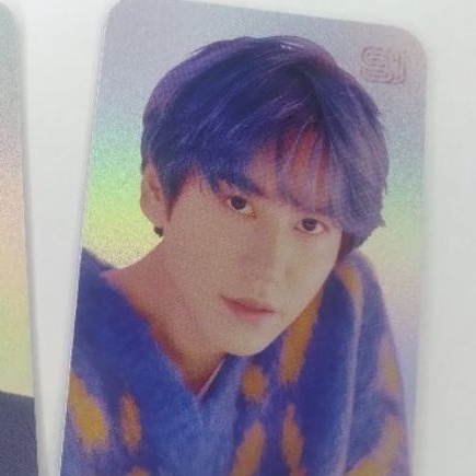 Kyuhyun Hologram stande