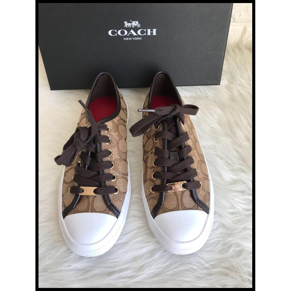 sepatu sneakers coach
