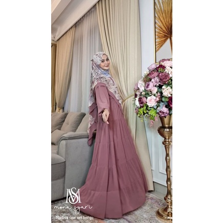 Nadiva One Set Bergo