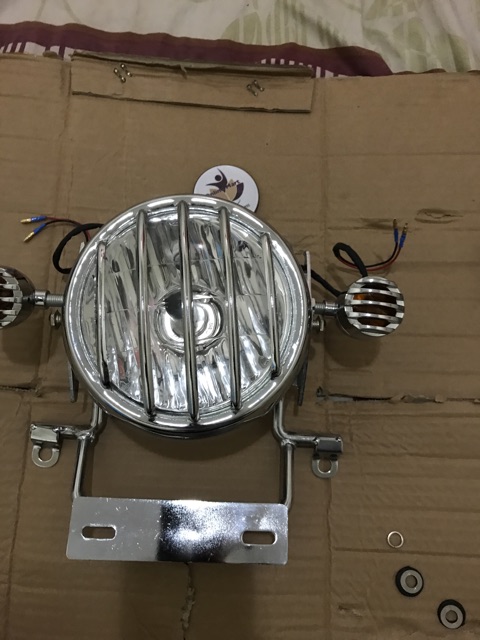 Lampu reklektor crome variasi vixion plus breket plus lampus sen