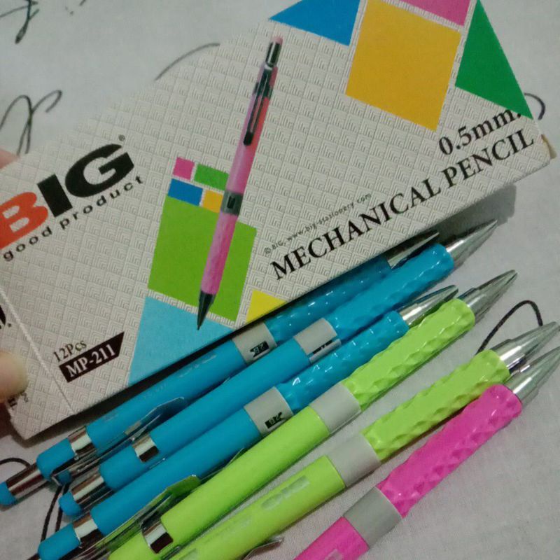 

pensil mekanik