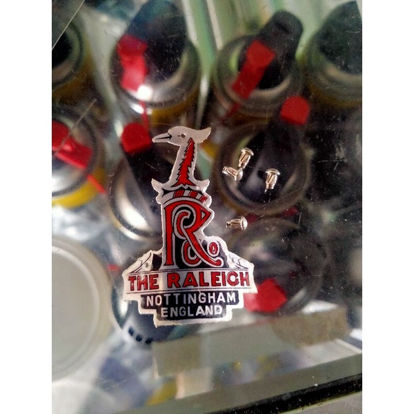 Emblem SEPEDA RALEIGH NOTTINGHAM ENGLAND - THE RALEIGH include Paku