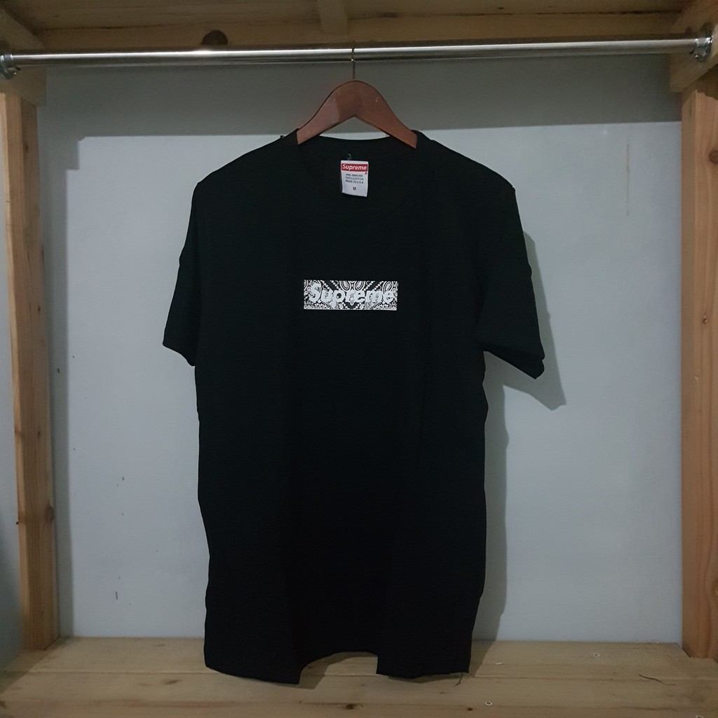 KAOS / TSHIRT / BAJU SUPREME LOGO BOX PAISLEY PREMIUM