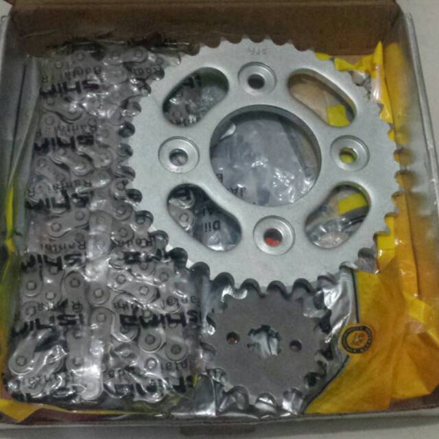 Gear Set Honda Supra X 125 D dan 125 R Shopee Indonesia