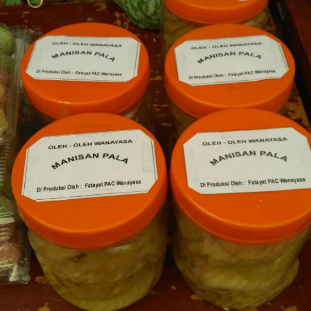 

manisan pala basah