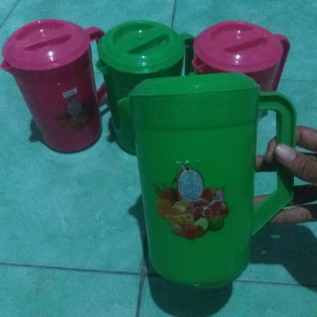 Teko Plastik Ukuran 1 liter