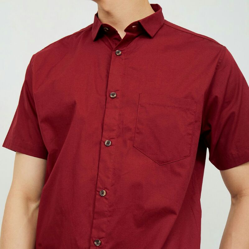 KEMEJA PRIA CASUAL DISTRO LENGAN PENDEK  POLOS