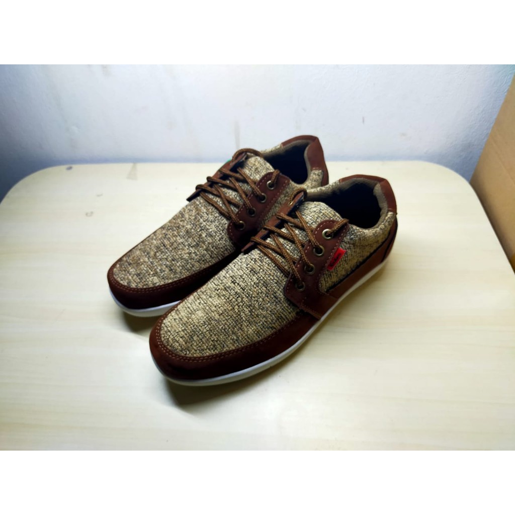 Terlaris- SEPATU CASUAL PRIA KICKERS SUEDE NEWTRENDY 2020