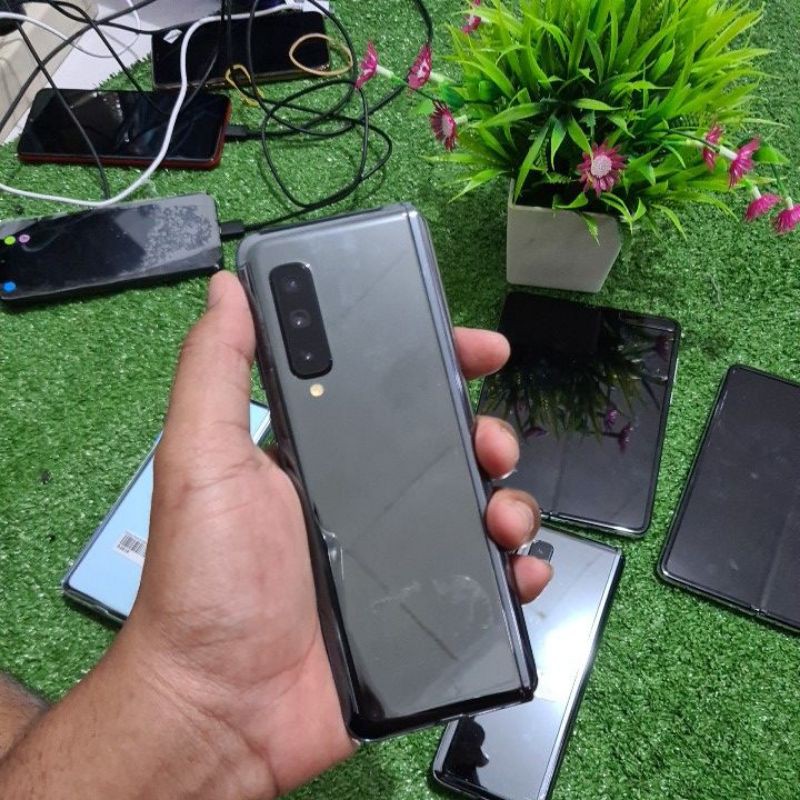 Samsung Galaxy Fold 12/512-Black