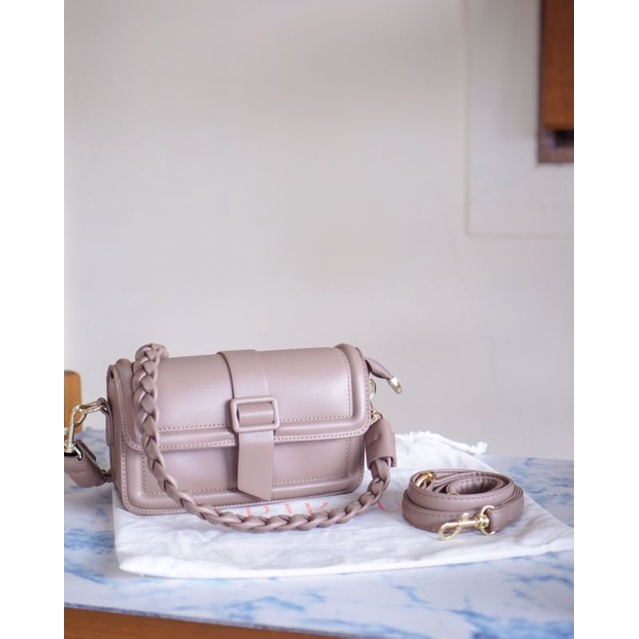 Dikau - Daria Knot Bag (preloved) Sling Bag Wanita